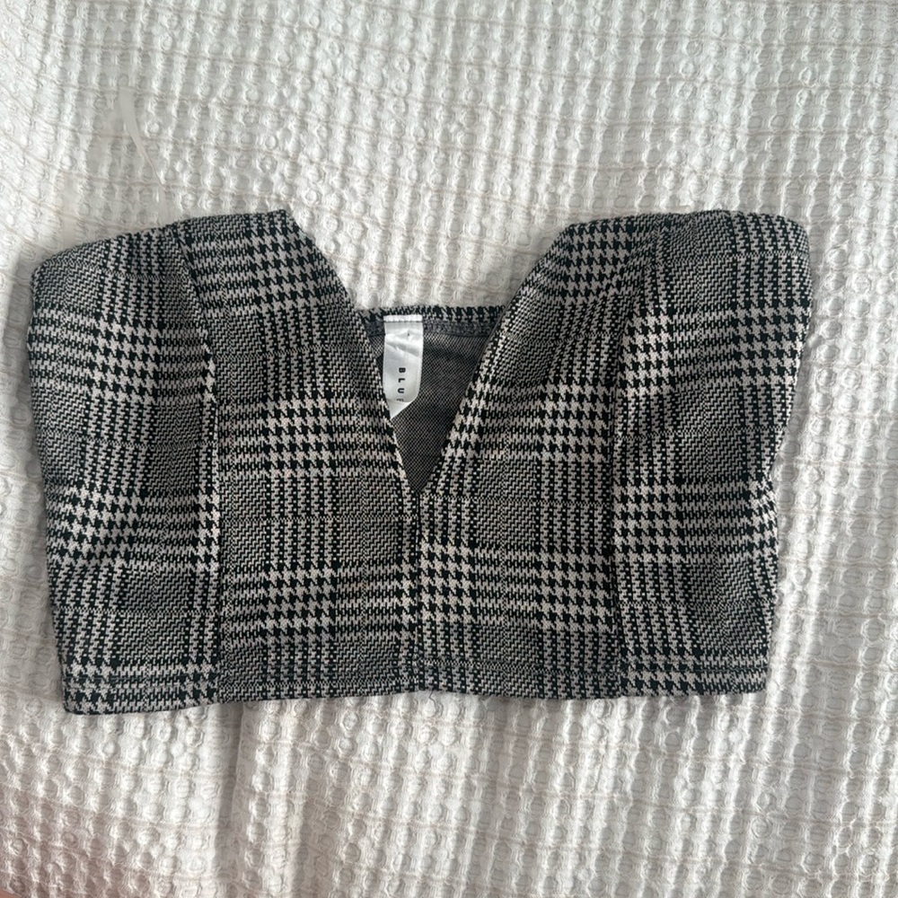 Blue Blush houndstooth cropped size small top